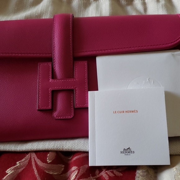 Clutch - Picture 3 of 4